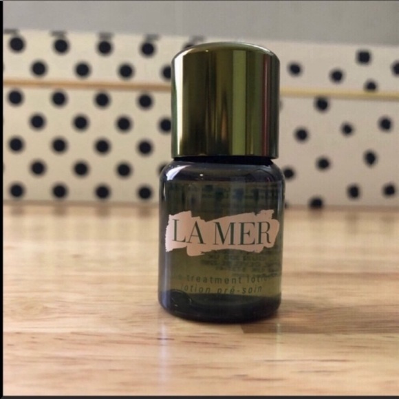 La Mer Other - 5/$25 **COUNTS AS 2** The Treatment Lotion 15mL/.5oz